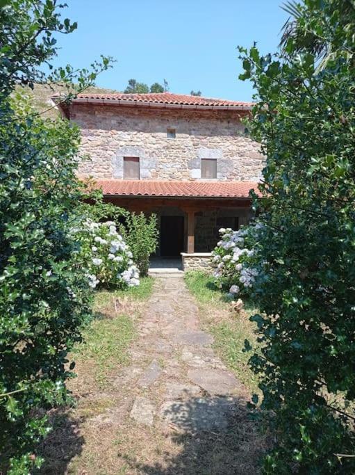 Amplia Y Comoda Casa De Piedra Con Porche Y Jardin San Roque de Riomiera Ngoại thất bức ảnh