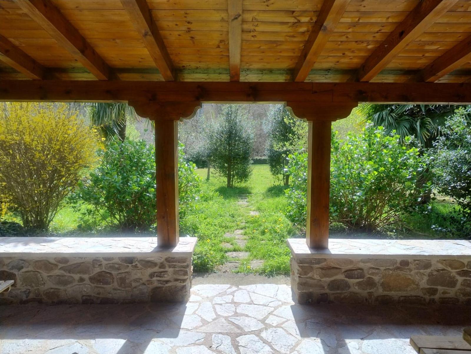 Amplia Y Comoda Casa De Piedra Con Porche Y Jardin San Roque de Riomiera Ngoại thất bức ảnh
